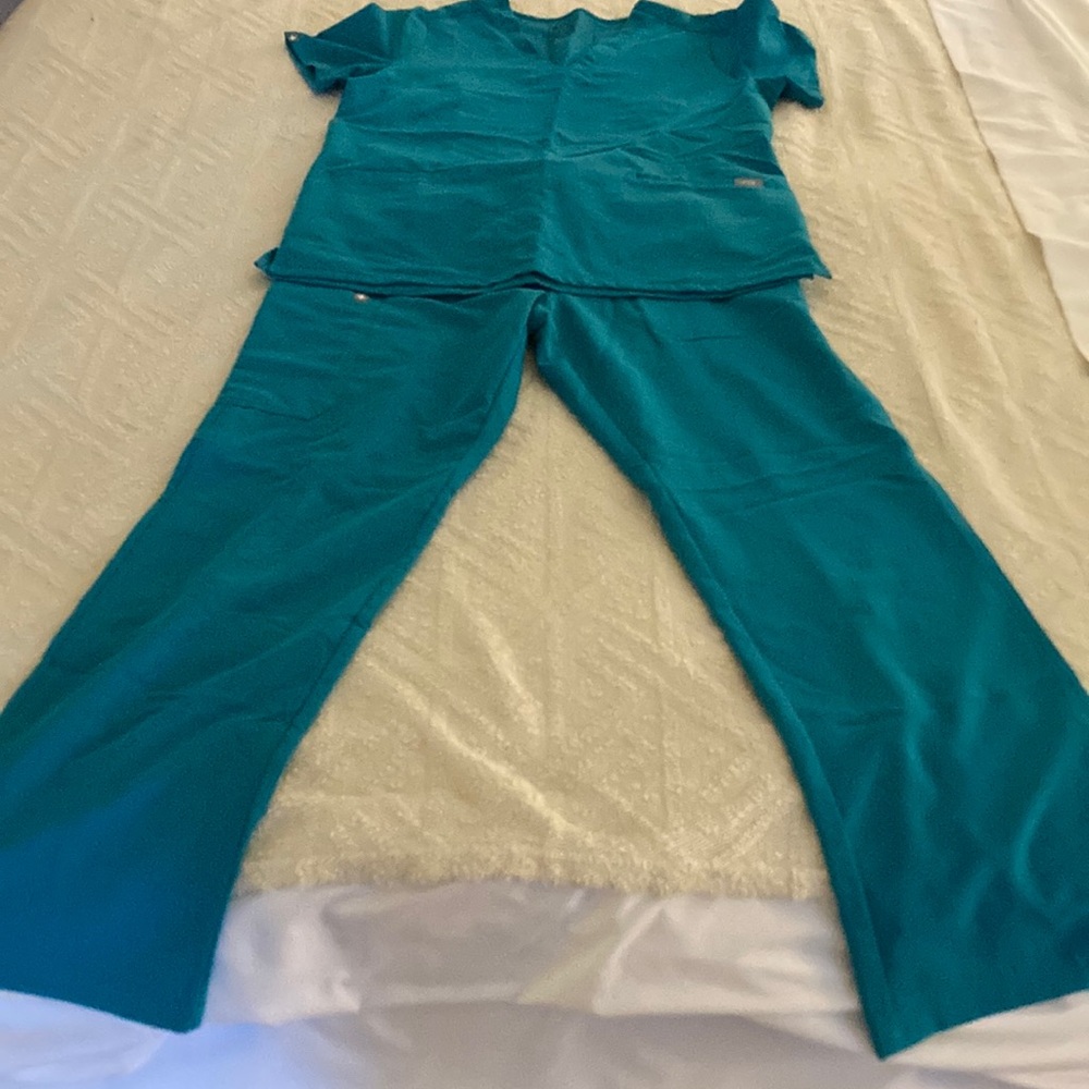 Figs Blue and Green Wide Leg Scrubs for Comfort
